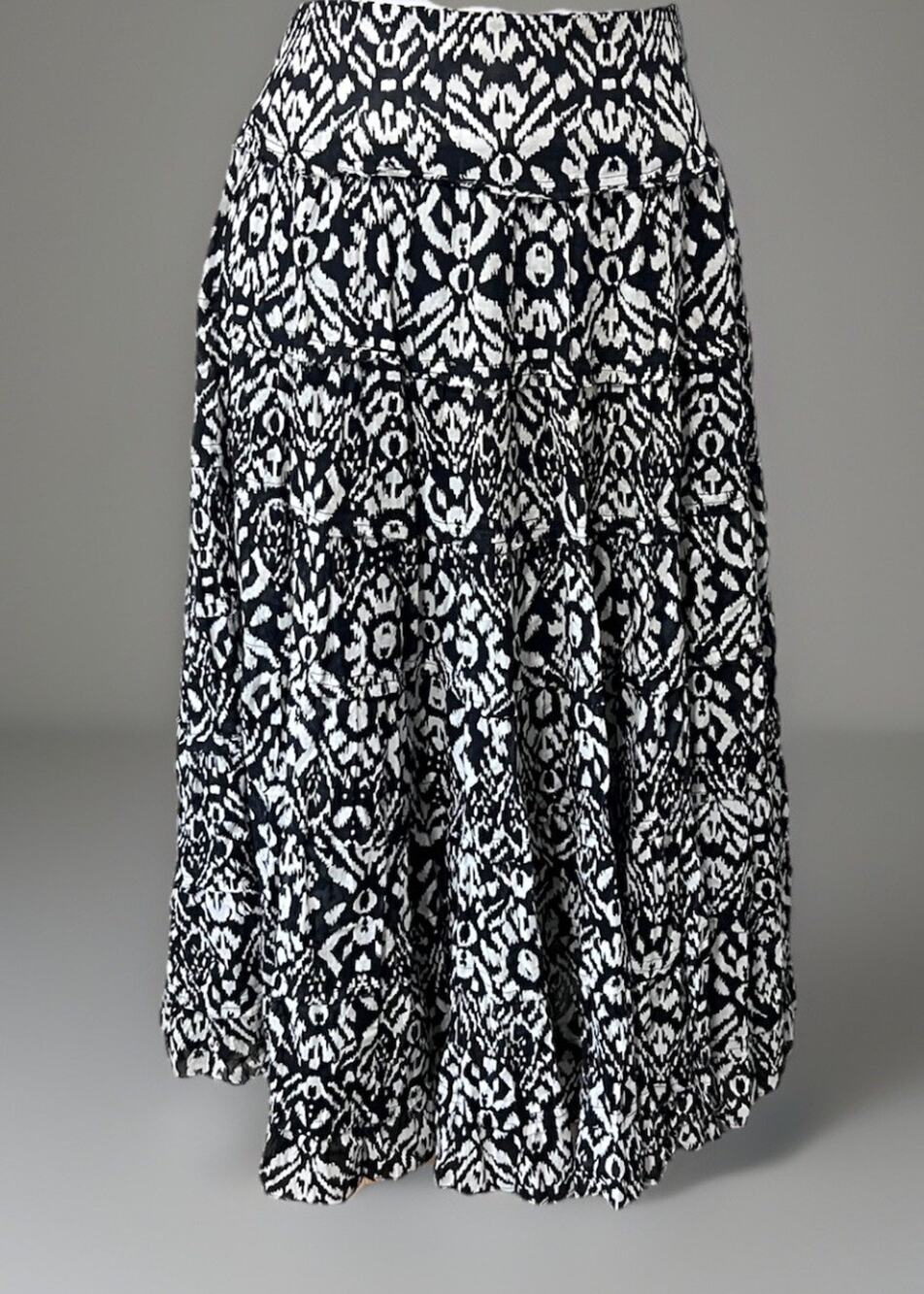 Jones New York Tiered Full Circle Midi Skirt Boho Peasant Hippie Black White 8